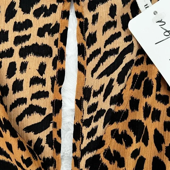 Leopard Print Romper NWT Size Small - Picture 7 of 10